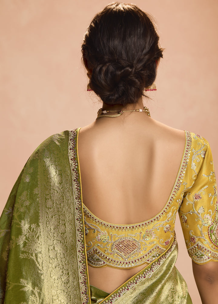 indian shaadi wear sari